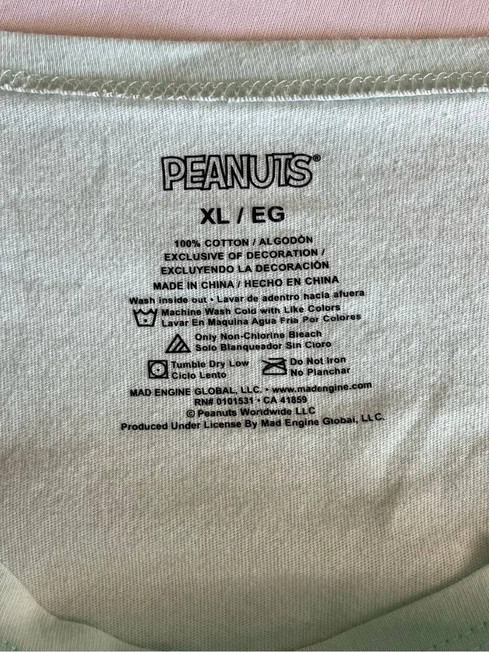 Peanuts Snoopy Baseball Graphic Tee Women's XL Mint Green Play Ball